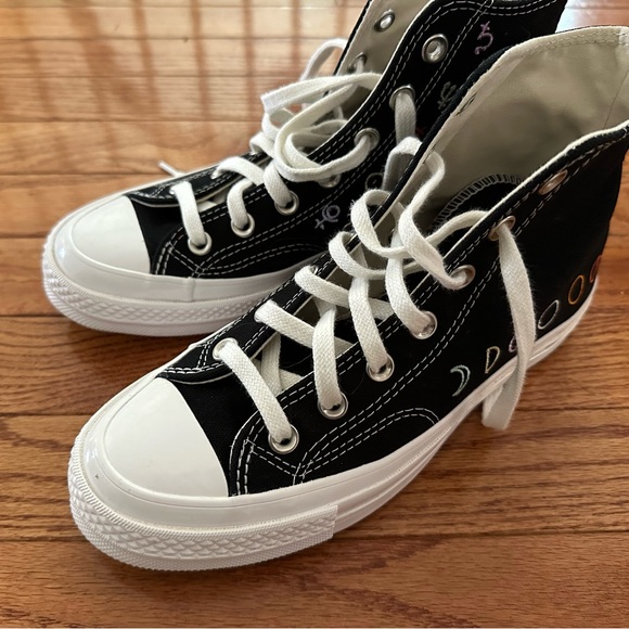 Converse hi-tops zodiac/astrology/moon phases - Picture 3 of 6